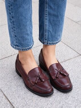 G.H. Bass  Weejuns Marietta II Women’s  Tassel Loafers in Burgandy Oxblood